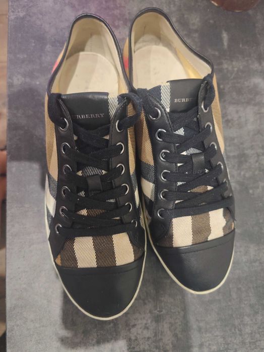 Burberry обувки(кецове)