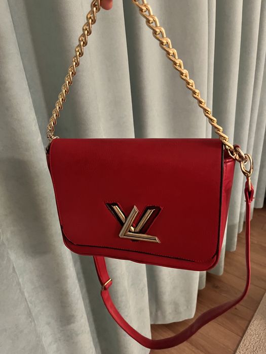 Чанта Louis Vuitton в червено