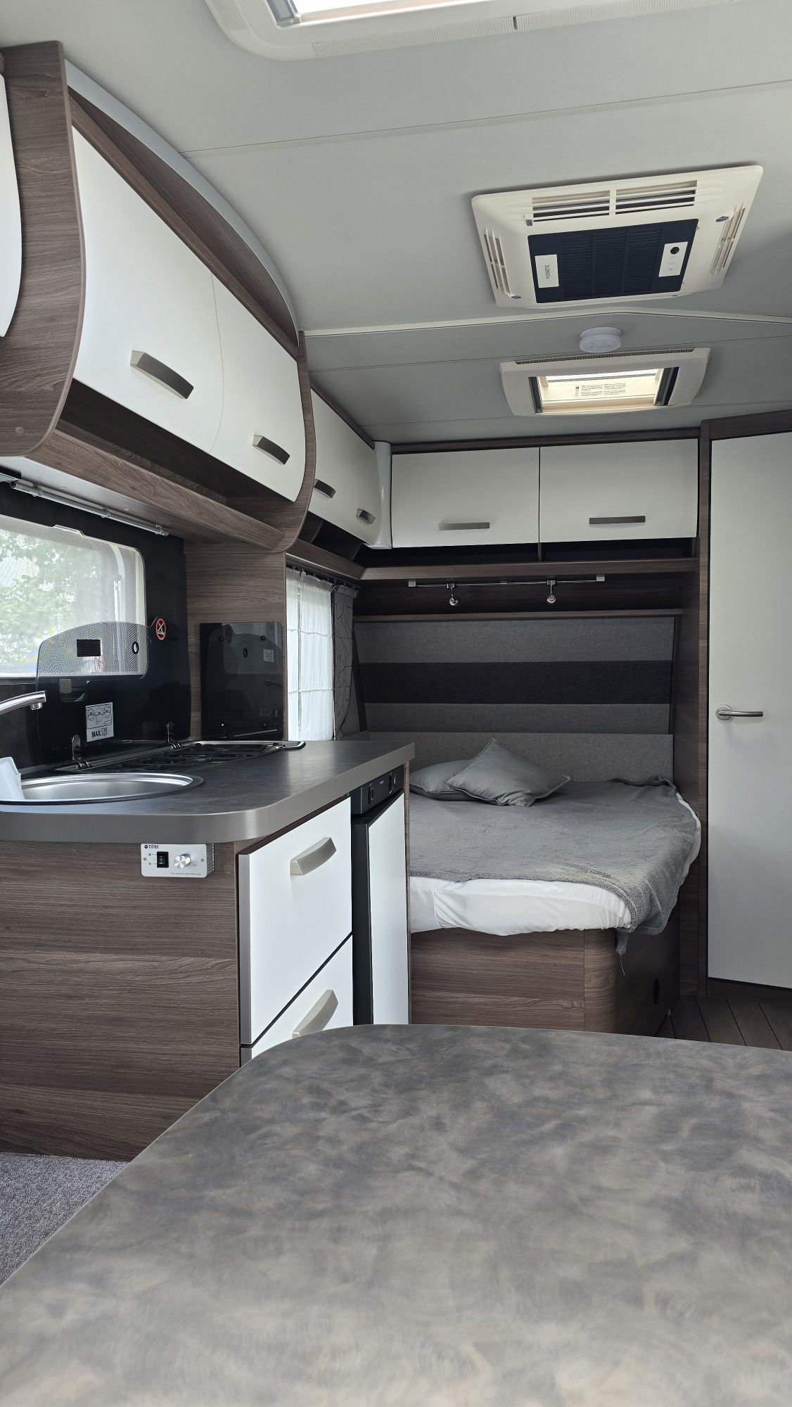 Knaus Sport 450 FU Silver Selection – an 2021 - Stare excelentă