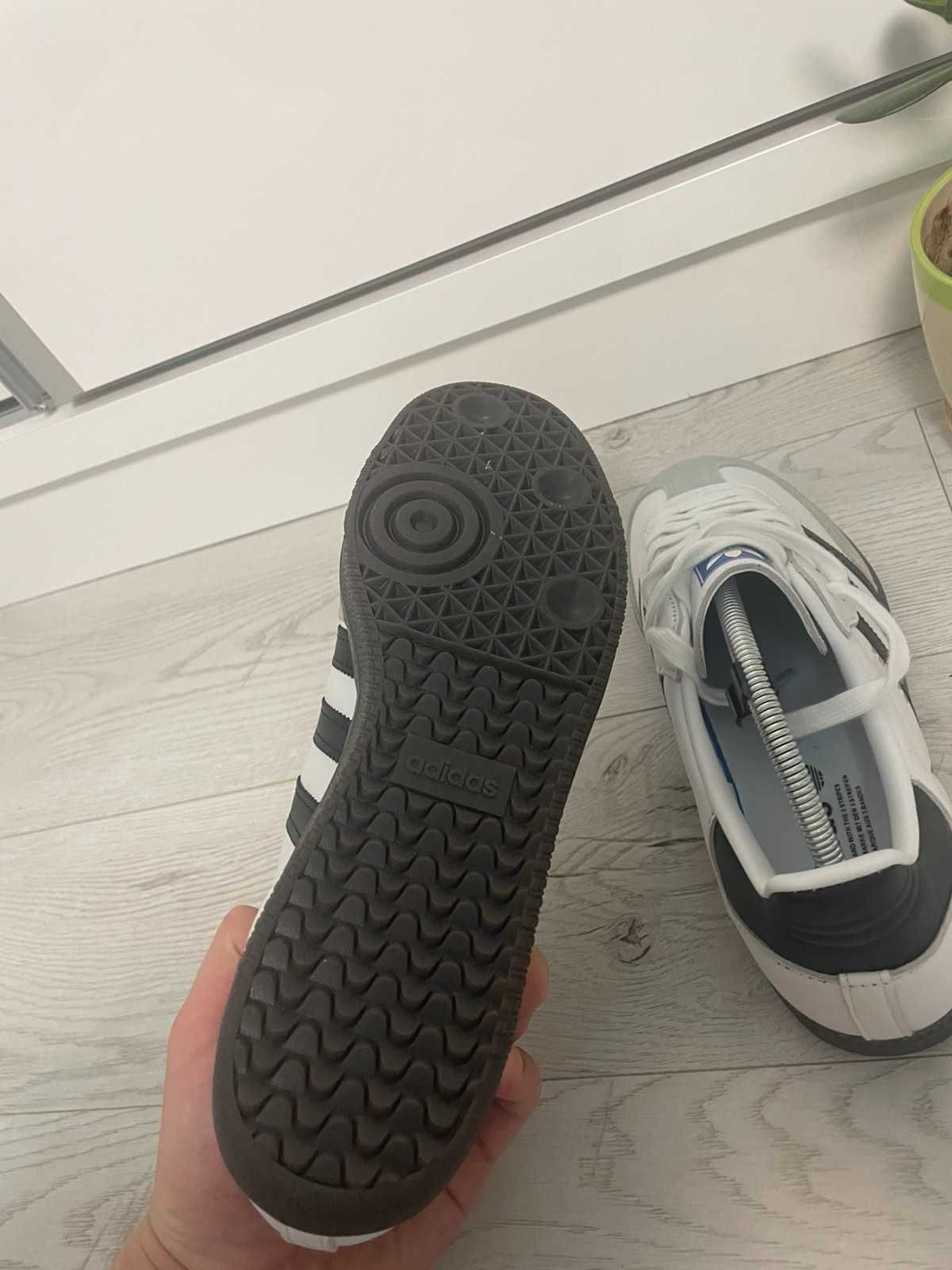 Adidas Samba - Оригинални - Мъжки кецове - Чисто нови - Размер 44.5