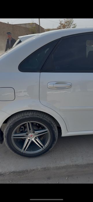 Vossen R16 diska balon xolati zo'r