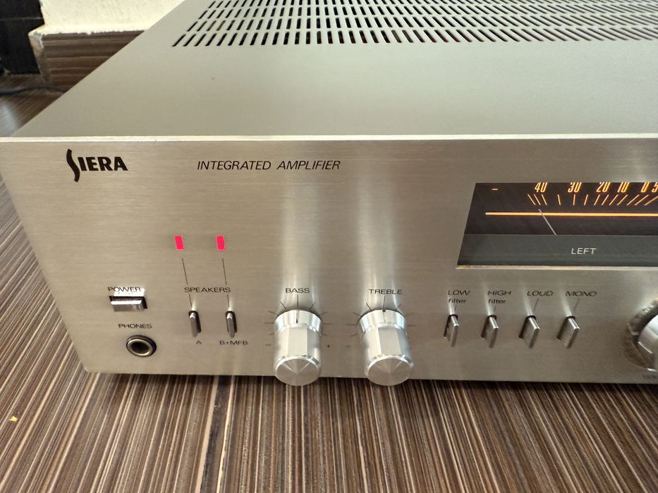 Siera 6394 Качествен стерео усилвател