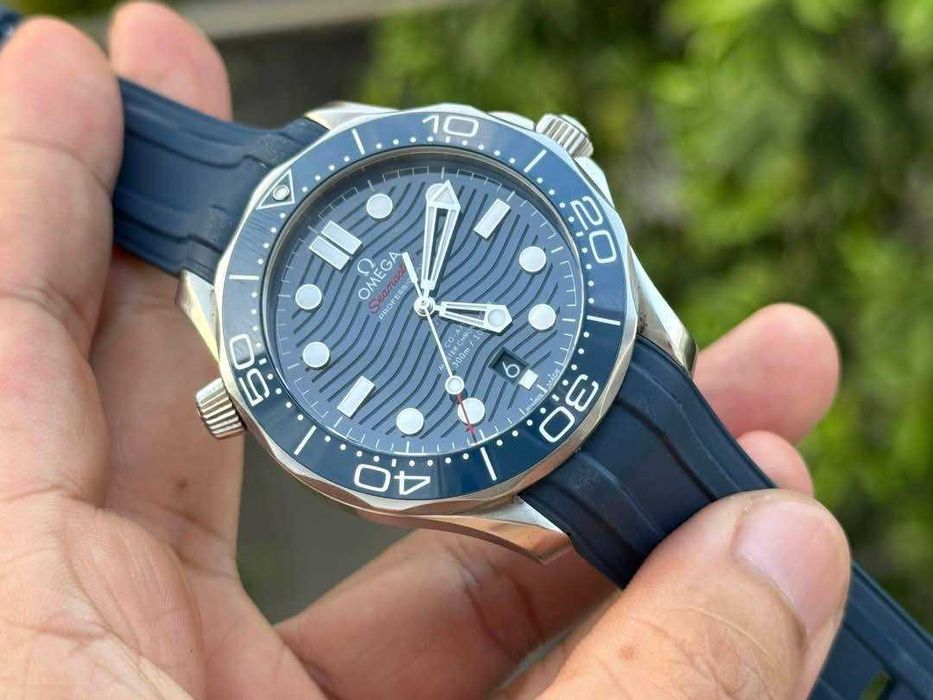 Omega Seamaster Diver 300