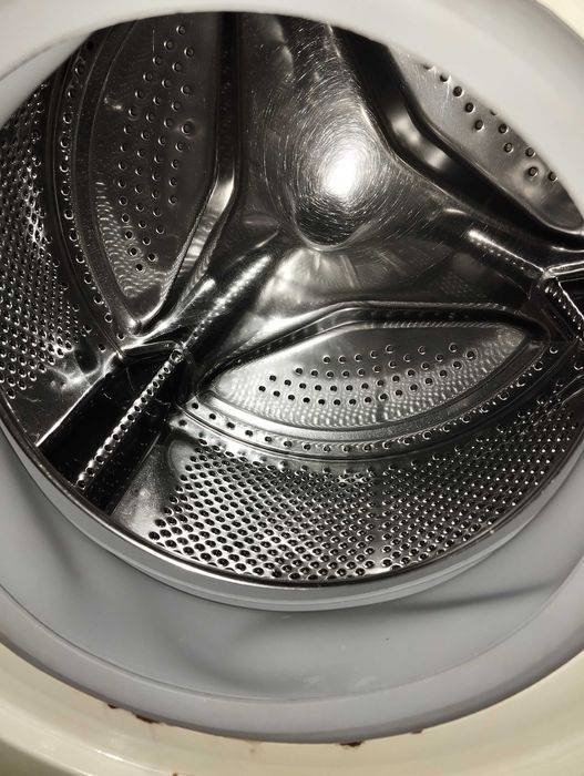 Италианска пералня ARISTON MARGHERITA SNELLA (слим - 47 см) -135 лв.