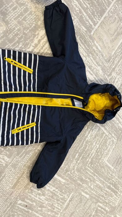 Детская куртка деммсезонная