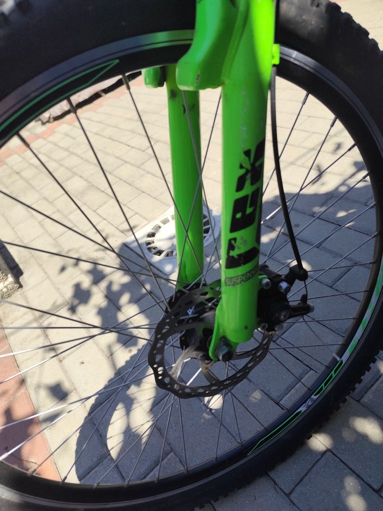 Se vinde bicicleta Rex