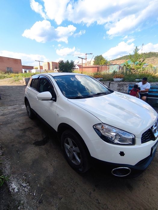 Продам Nissan Qashqai в отличном состоянии, вложений не требует