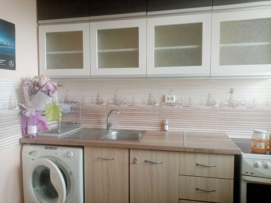 Дава се под наем Тристаен апартамент в Варна, Автогара - 72 кв.м за 520 € - Снимка #2