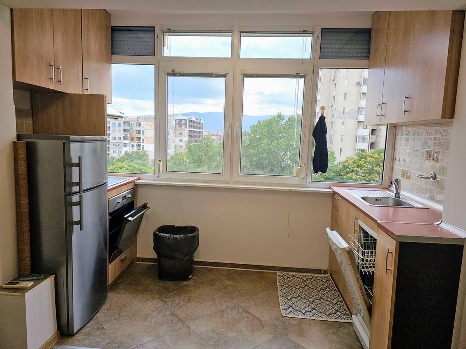 Дава се под наем Двустаен апартамент в Пловдив, Тракия - 60 кв.м за 375 € - Снимка #4