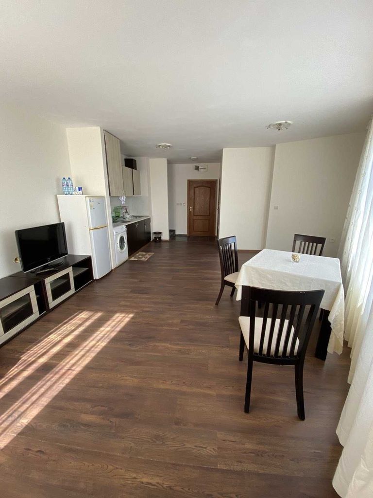 Продава се Тристаен апартамент в Свети Влас - 94 кв.м за 639 €/кв.м - Снимка #5
