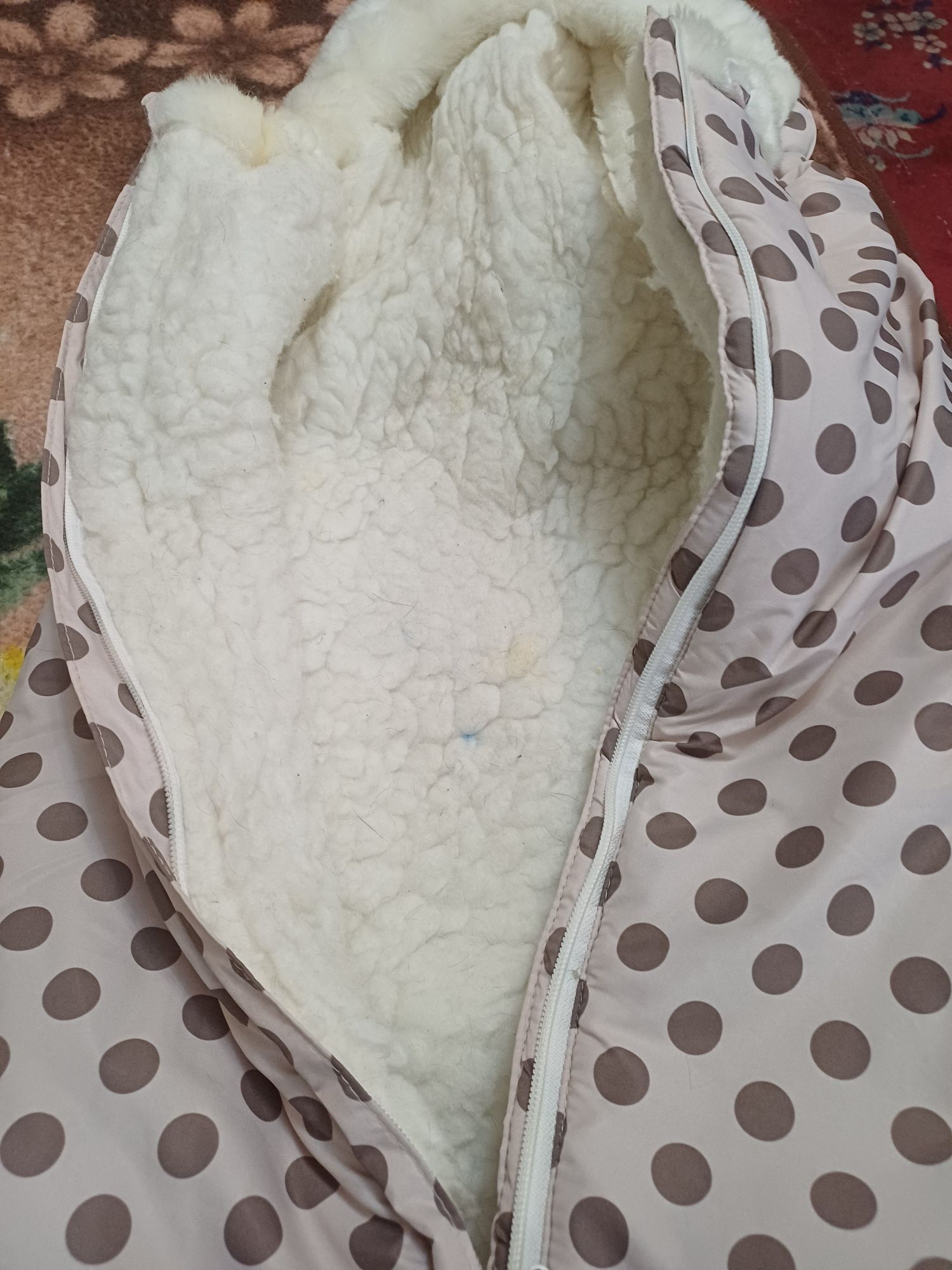 Продам тёплый конверт для выписки.