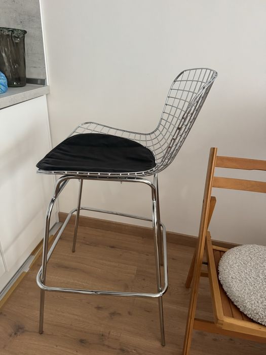 Бар стол - метален