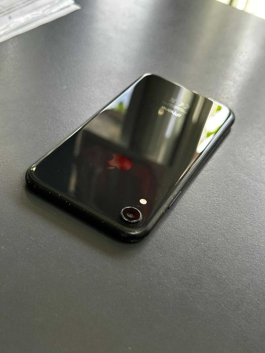 Apple iPhone XR 64GB