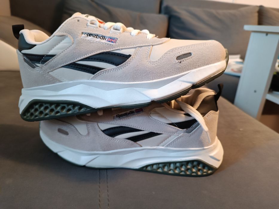 Adidași Reebok classic mărimea 41