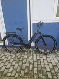 Bicicleta electrica Gazelle dama curea carbon 2023Cube Bulls