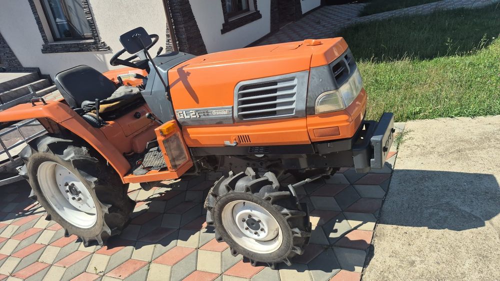 Vand Kubota GL 220