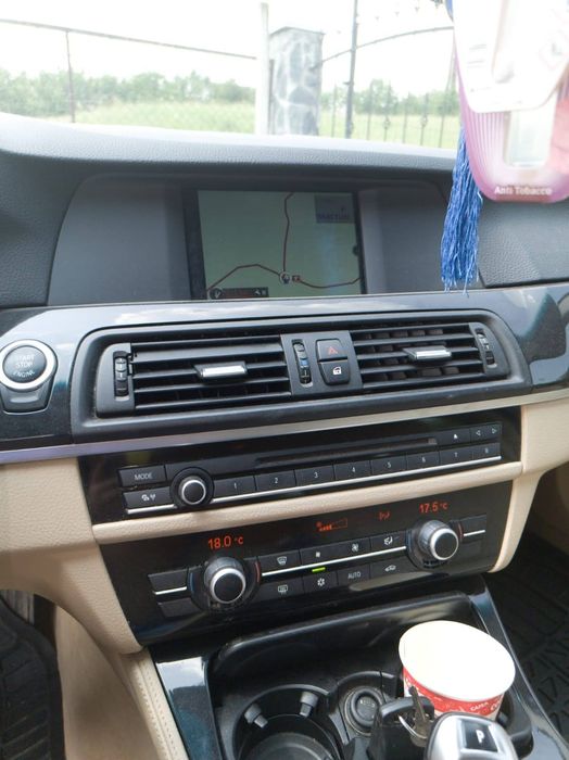 BMW 525 F11 albastru