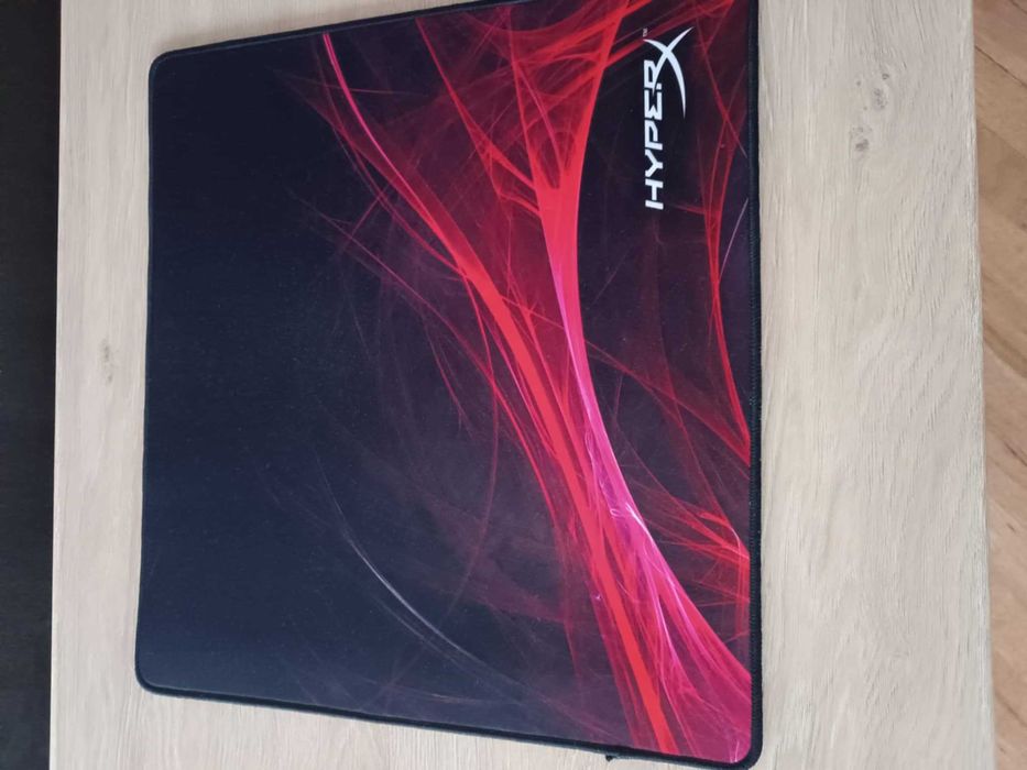 Геймърски пад HyperX Fury S Speed L