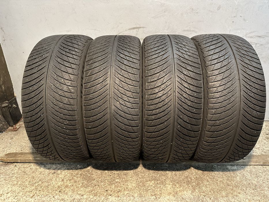 Гуми 235/45/18 MICHELIN Alpin Winter