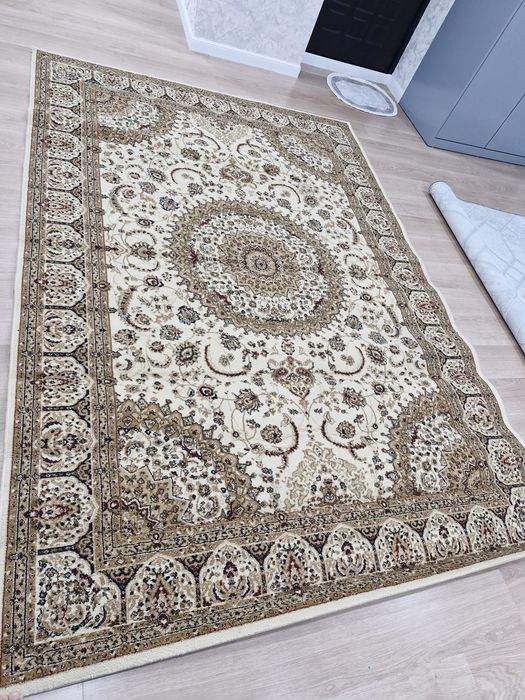 Продается ковер..