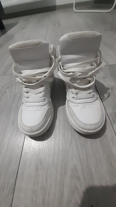 Adidasi Adidas marimea 31