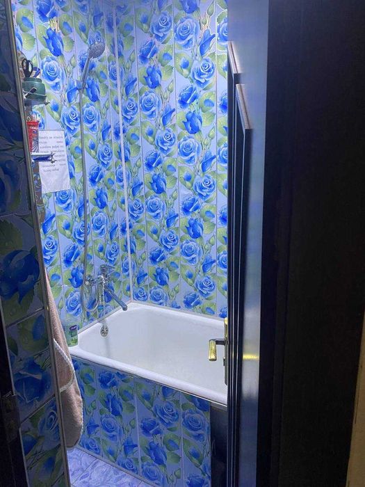 Продаётся 3х комн квартира на 2 этаже Ор-р Трикотаж