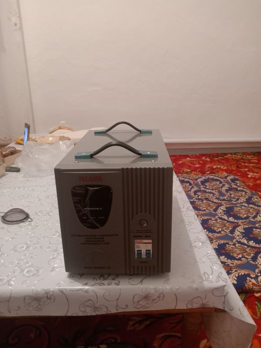 Стабилизатор напряжения Ресанта
