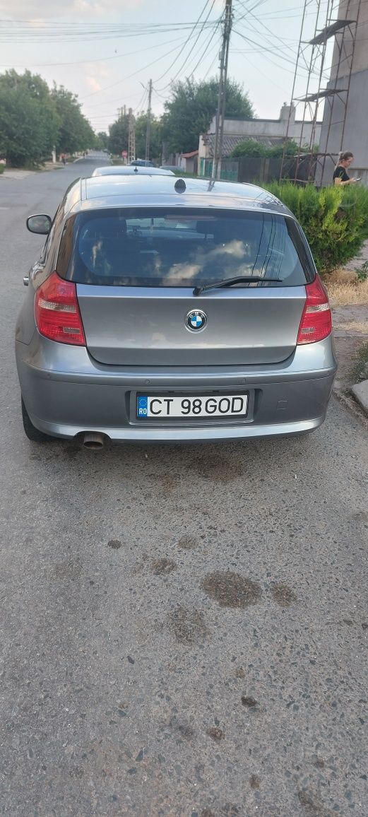 Vând bmw seria 1 2.0 diesel
An fabricatie 2010
Km 255.000
Masina se pr