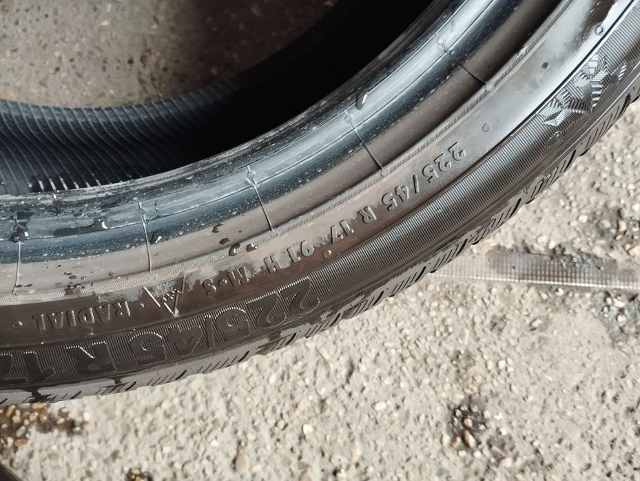 2 buc 225 45 17 .91h Semperit Iarnă