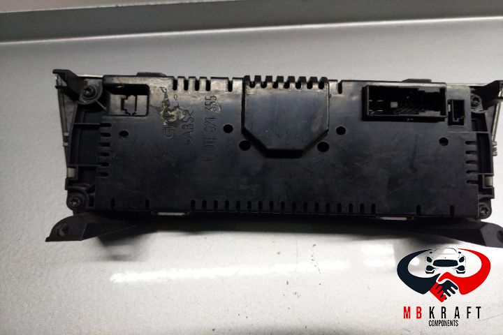 Panou clima climatronic A2038301785 A 203 830 17 85 Mercedes-Benz C-C