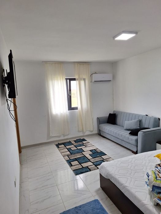 Pensiune cu  8 garsoniere