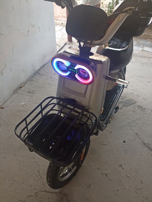 Скутор хороший состояние