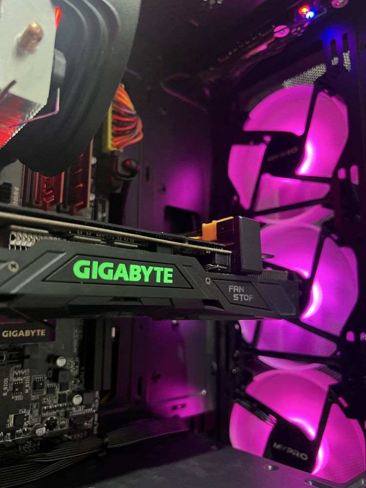 Компютер Core I7 // 1070 8Gb // 16Gb DDR4