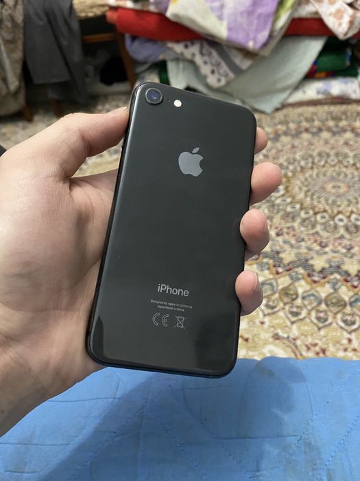 Продам Iphone 8 128gb