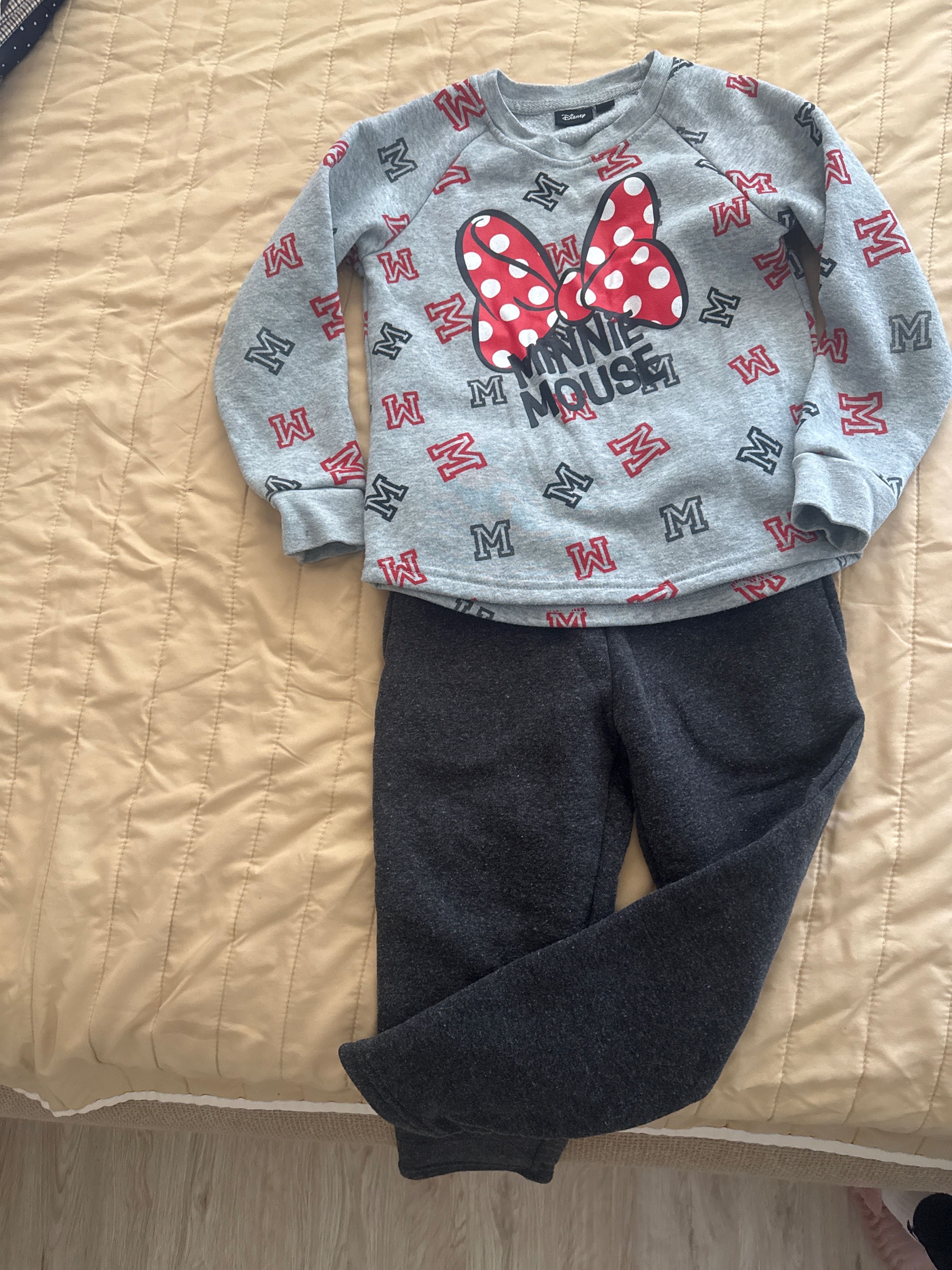 Детски топъл комплект за момиче , Minnie mouse , Disney ,6 години