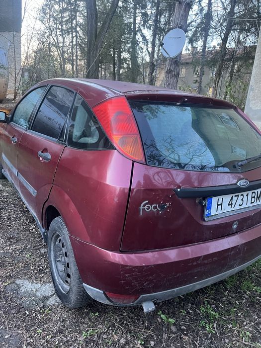 Продавам Ford Focus mk1