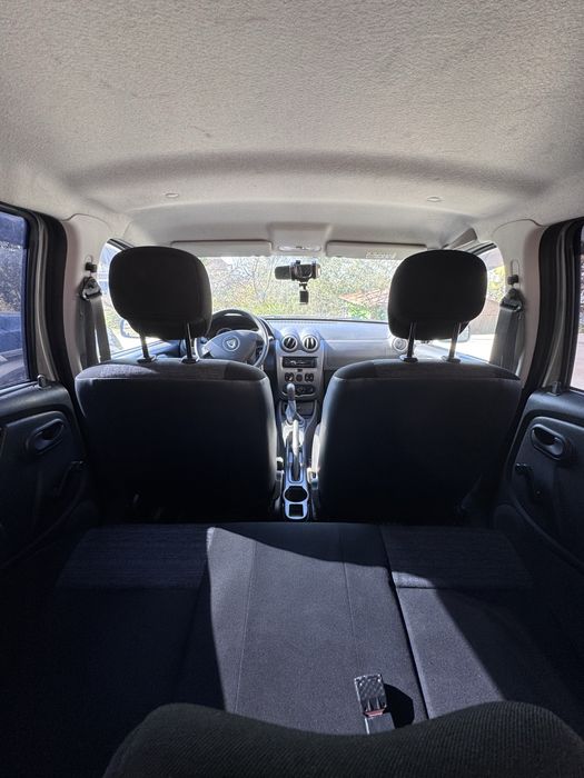 Dacia Duster 1.6I Газ/Бензин