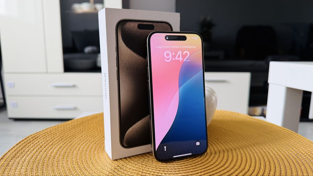 iPhone 15 PRO - 128 GB