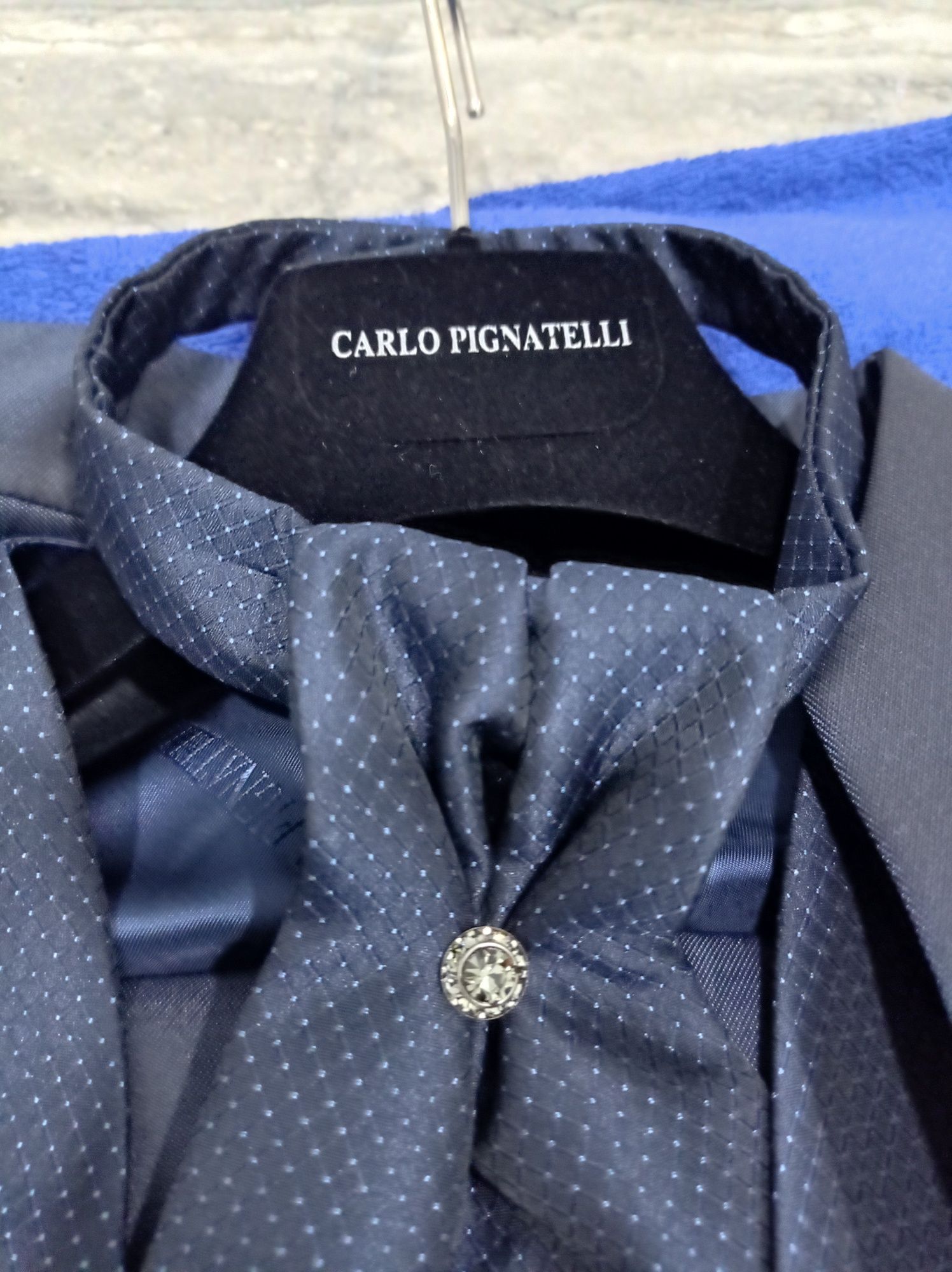 Costum Carlo Pignatelli