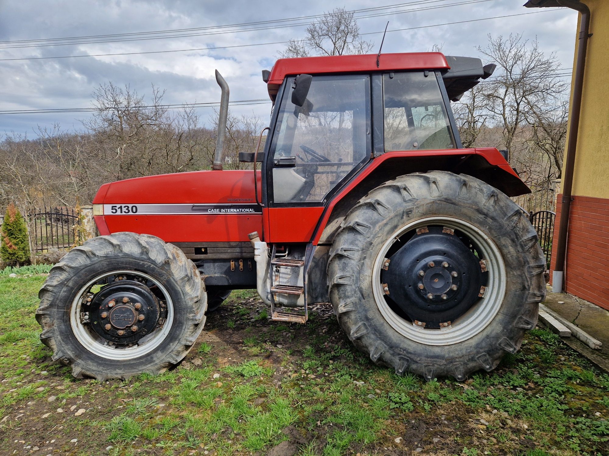 Tractor Case 5130