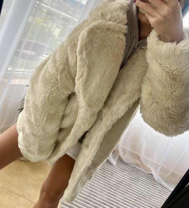 Уникално палто HM teddy bear
