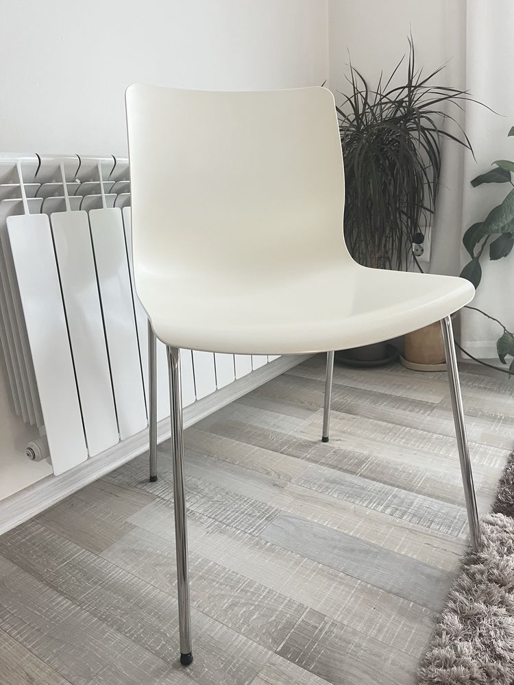 Трапезарни столове Ikea 4 бр.