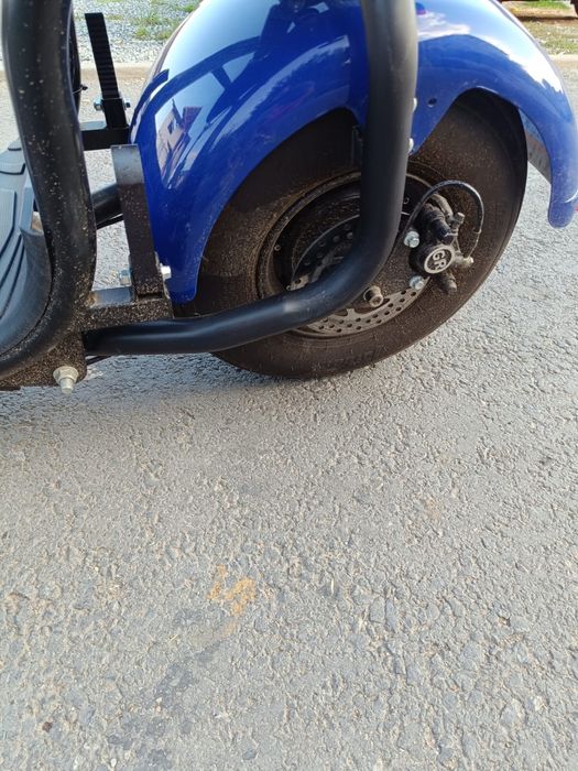 Vand  scuter electruc