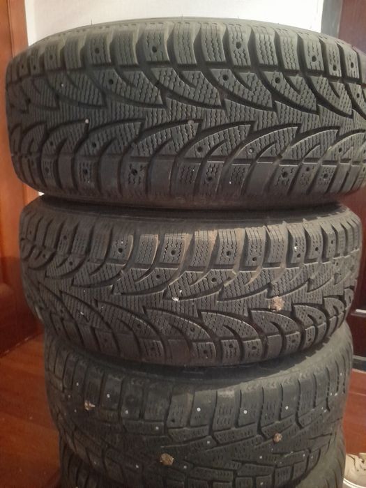 Продам шины срочно
