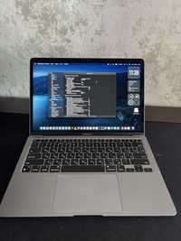 Apple Macbook air 13 m1