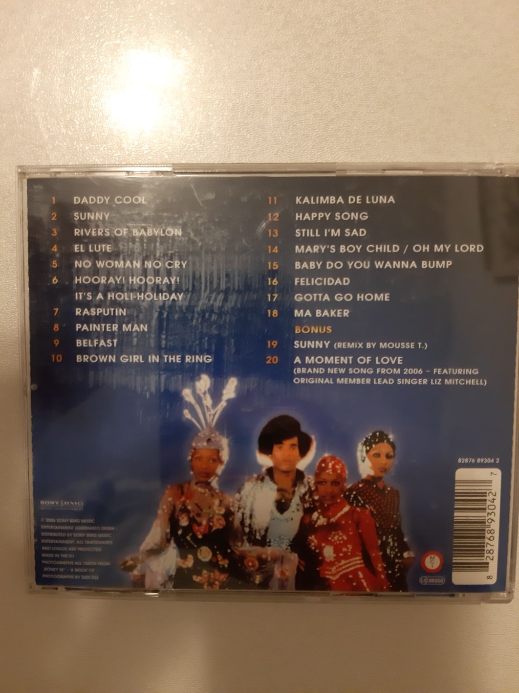 Vând cd original boney m