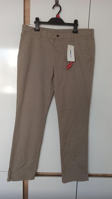 Нов мъжки памучен панталон, р-р 34