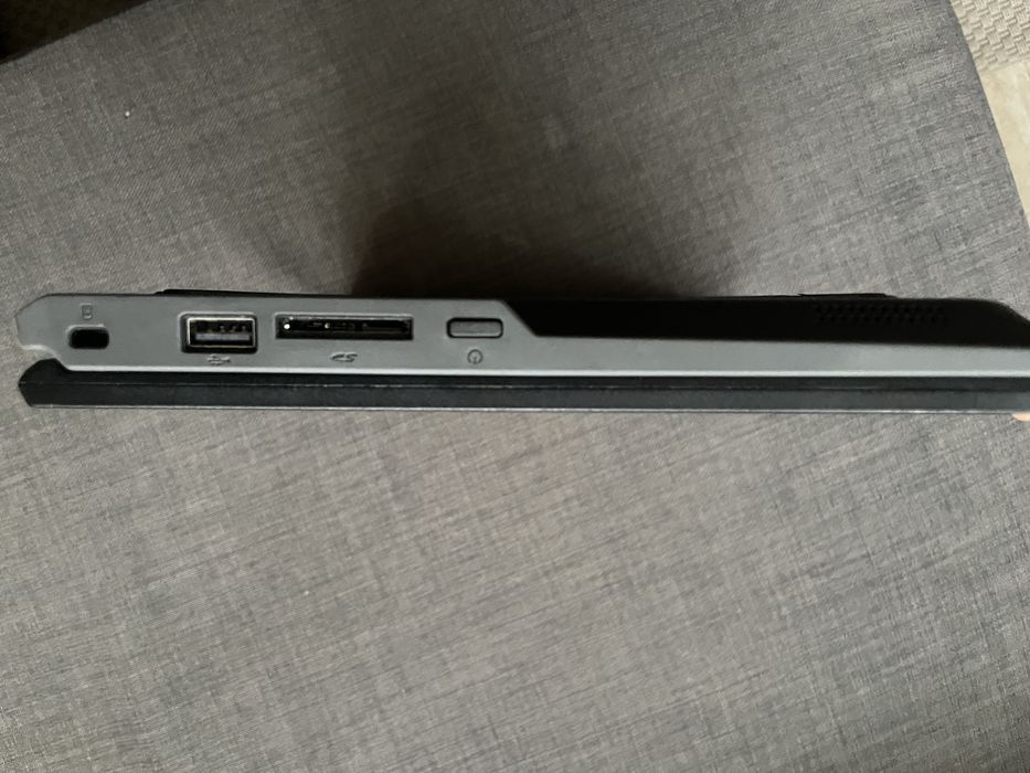 Лаптоп Acer TravelMate B Spin 11 inch.