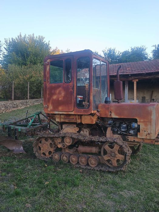 Продавам трактор МТЗ Т-70 2005г.