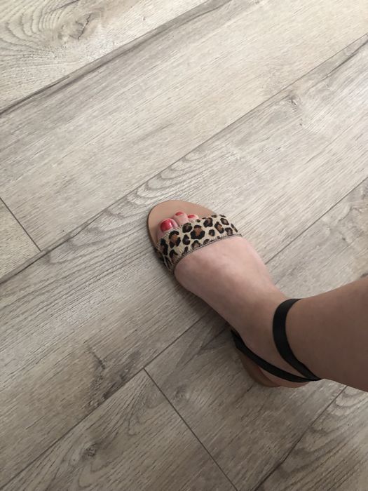 Sandale Zara leopard, marimea 35